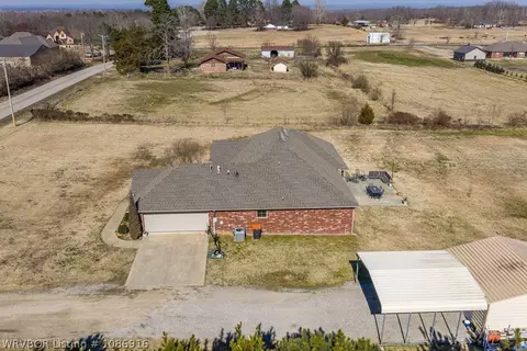 View/Area - 1620 N River Rd, Lavaca, AR 72941 photo 5 of 10