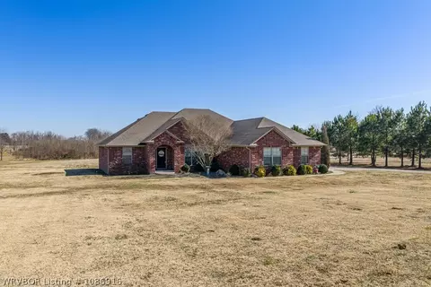 Exterior - 1620 N River Rd, Lavaca, AR 72941 photo 2 of 9