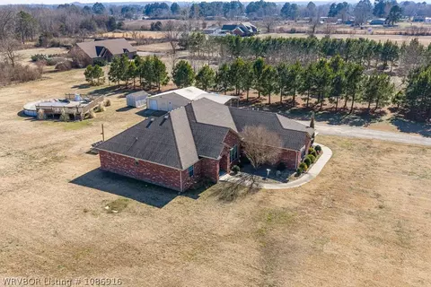 View/Area - 1620 N River Rd, Lavaca, AR 72941 photo 2 of 10