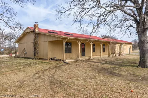 Exterior - 472501 E 1127 Rd, Muldrow, OK 74948 photo 3 of 10