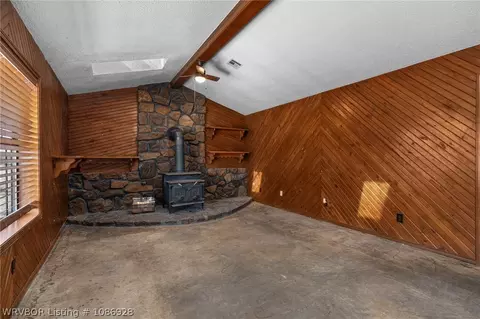 Living - 472501 E 1127 Rd, Muldrow, OK 74948 photo 1 of 3