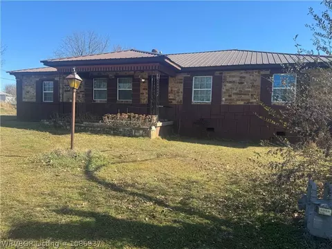 123 College Rd, Huntington, AR 72940