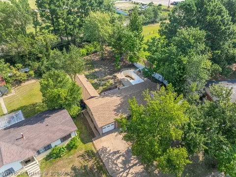 View/Area - 921 Cedar Ln, Fort Smith, AR 72908 photo 5 of 14