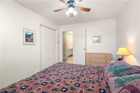Bedroom - 8205 Clover Dr, Fort Smith, AR 72908 photo 3 of 5