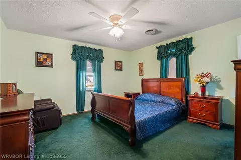 Bedroom - 1002 Pattie Ln, Barling, AR 72923 photo 2 of 4