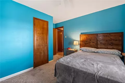 Bedroom - 1002 Pattie Ln, Barling, AR 72923 photo 3 of 4