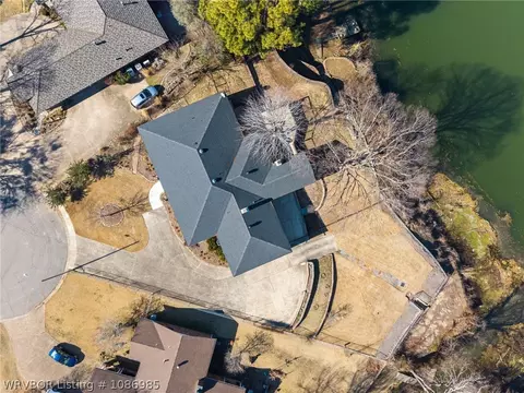 View/Area - 2701 S 97th Cir, Fort Smith, AR 72903 photo 6 of 7