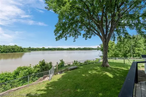 View/Area - 2701 S 97th Cir, Fort Smith, AR 72903 photo 2 of 7