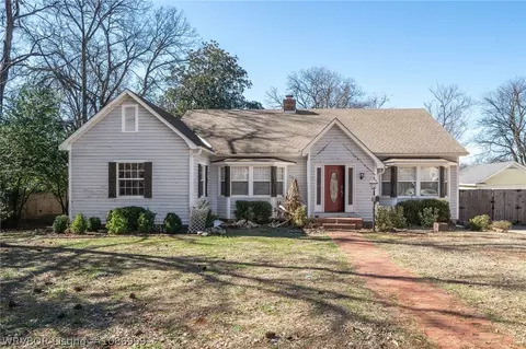 912 S 24th St, Fort Smith, AR 72901