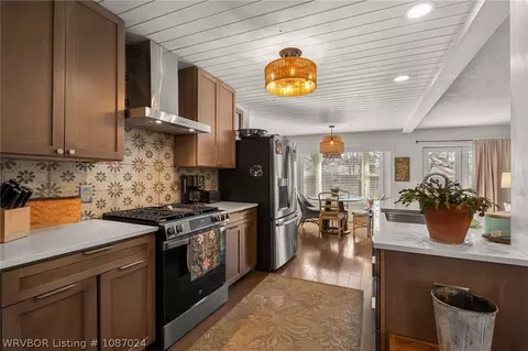 Kitchen - 3211 Village Rd, Fort Smith, AR 72903 photo 1 of 5