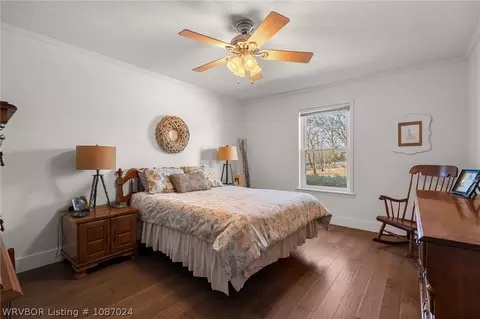 Bedroom - 3211 Village Rd, Fort Smith, AR 72903 photo 3 of 6