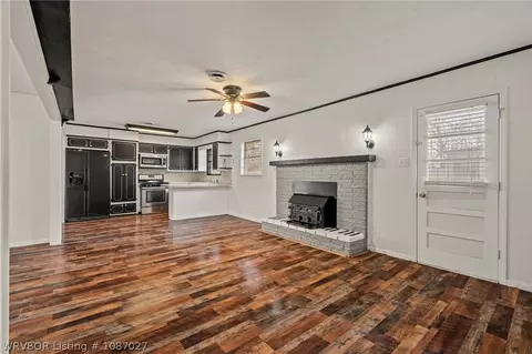 Living - 6700 S 6th St, Fort Smith, AR 72908 photo 1 of 5