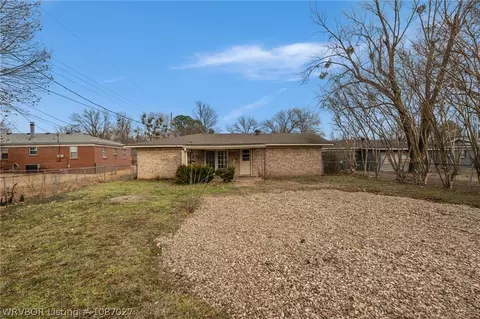 Exterior - 6700 S 6th St, Fort Smith, AR 72908 photo 3 of 4