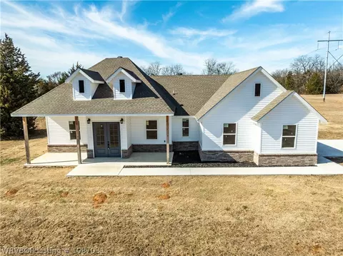 103742 S 4650 Rd, Sallisaw, OK 74955