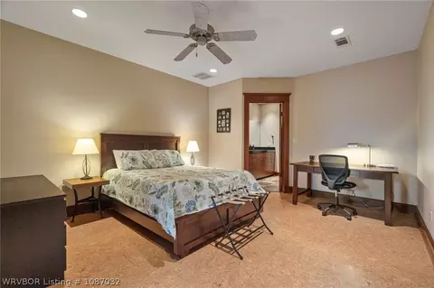 Bedroom - 110 Rivercrest Dr, Fort Smith, AR 72903 photo 3 of 5