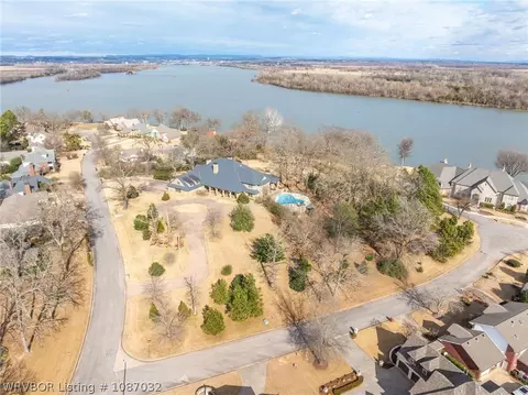 View/Area - 110 Rivercrest Dr, Fort Smith, AR 72903 photo 6 of 8