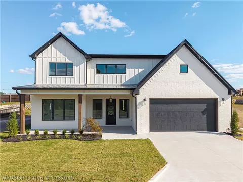7005 Alianna Way, Fort Smith, AR 72916