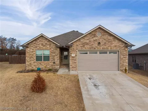 9001 Kayhill Pl, Fort Smith, AR 72916