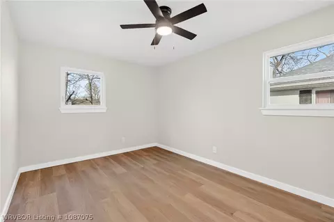 Bedroom - 3301 Londonderry Rd, Fort Smith, AR 72908 photo 3 of 7