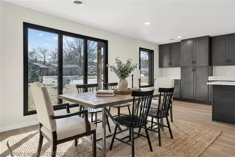 Dining - 3301 Londonderry Rd, Fort Smith, AR 72908 photo 1 of 1