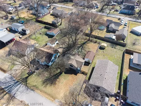 View/Area - 2910 Virginia Ave, Fort Smith, AR 72904 photo 2 of 2
