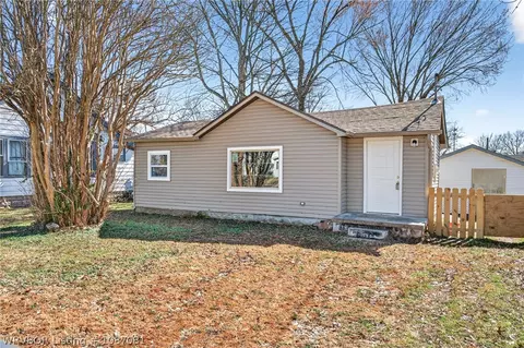 Exterior - 2910 Virginia Ave, Fort Smith, AR 72904 photo 5 of 7