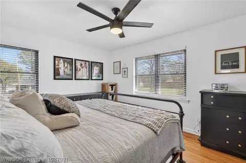 Bedroom - 3500 Lucy Ln, Fort Smith, AR 72903 photo 2 of 4