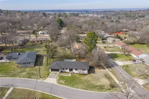 View/Area - 3500 Lucy Ln, Fort Smith, AR 72903 photo 2 of 3
