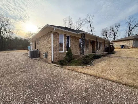 10920 Hunters Point Rd, Fort Smith, AR 72903 photo 2