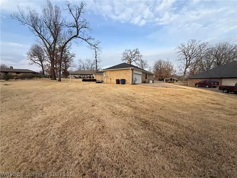 10920 Hunters Point Rd, Fort Smith, AR 72903 photo 3