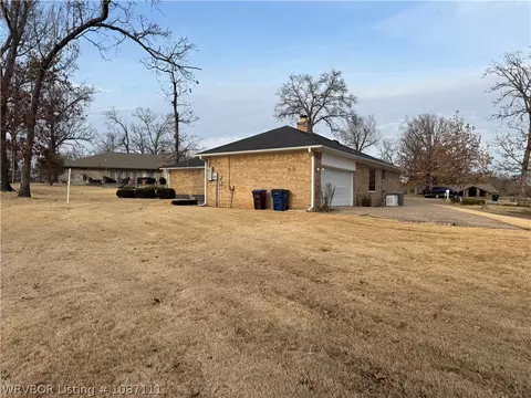 10920 Hunters Point Rd, Fort Smith, AR 72903 photo 4
