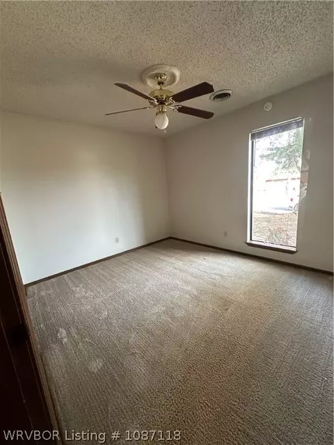 Bedroom - 9100 Skypark Dr, Fort Smith, AR 72903 photo 2 of 3