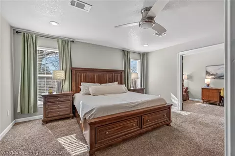 Bedroom - 2206 S T St, Fort Smith, AR 72901 photo 2 of 3