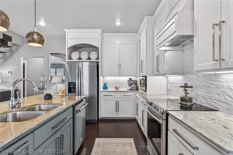 Kitchen - 2206 S T St, Fort Smith, AR 72901 photo 2 of 5
