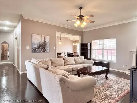 Living - 8409 Vickery Ln, Fort Smith, AR 72908 photo 3 of 5