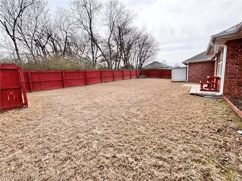 Exterior - 8409 Vickery Ln, Fort Smith, AR 72908 photo 10 of 16