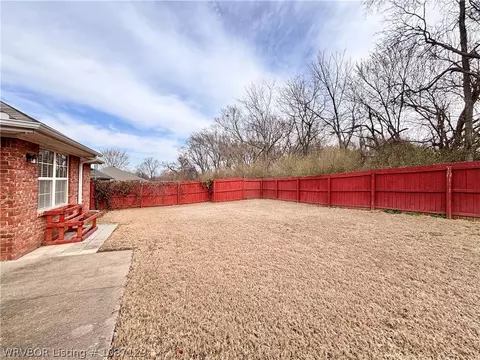 Exterior - 8409 Vickery Ln, Fort Smith, AR 72908 photo 11 of 16