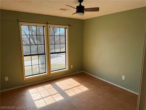 Bedroom - 7907 Yorktown Rd, Fort Smith, AR 72903 photo 2 of 3