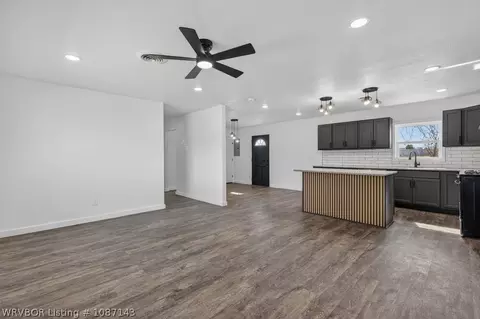 Living - 1810 Waco St, Fort Smith, AR 72901 photo 1 of 1