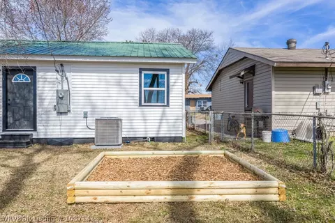 Exterior - 1810 Waco St, Fort Smith, AR 72901 photo 5 of 7