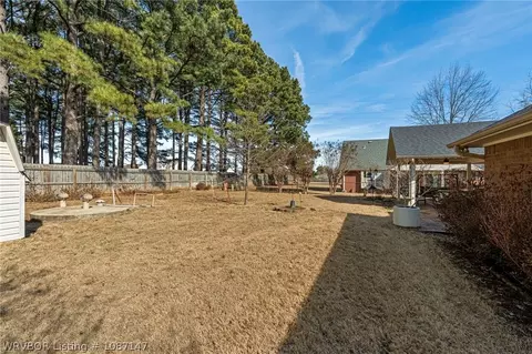 Exterior - 9813 Shadow Branch Ln, Fort Smith, AR 72903 photo 8 of 9