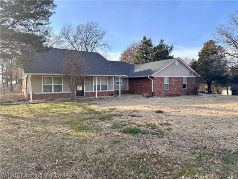 Exterior - 39803 Cedar Hill Cir, Howe, OK 74940 photo 2 of 12