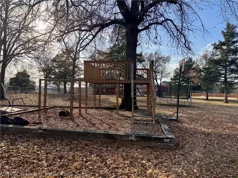 Exterior - 39803 Cedar Hill Cir, Howe, OK 74940 photo 5 of 12