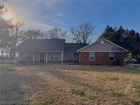 39803 Cedar Hill Cir, Howe, OK 74940