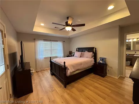 Bedroom - 39803 Cedar Hill Cir, Howe, OK 74940 photo 1 of 11