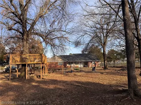 Exterior - 39803 Cedar Hill Cir, Howe, OK 74940 photo 11 of 12