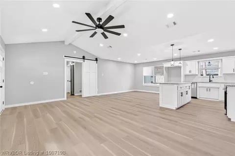 Entry Way - 2300 Pine Ln, Barling, AR 72923 photo 1 of 11