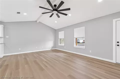 Living - 2300 Pine Ln, Barling, AR 72923 photo 1 of 2