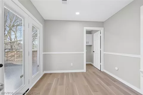 Entry Way - 2300 Pine Ln, Barling, AR 72923 photo 8 of 11