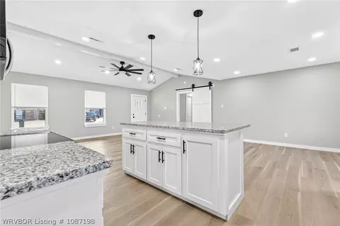 Entry Way - 2300 Pine Ln, Barling, AR 72923 photo 4 of 11